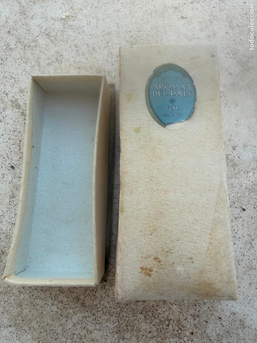 Cajas y cajitas met&aacute;licas: Caja de cart&oacute;n aromas del pa&iacute;s gal Madrid