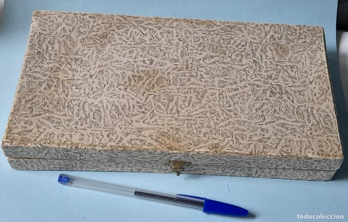 Cajas y cajitas met&aacute;licas: Antigua Caja para Cubiertos. 25 x 13 cm. Vac&iacute;a.