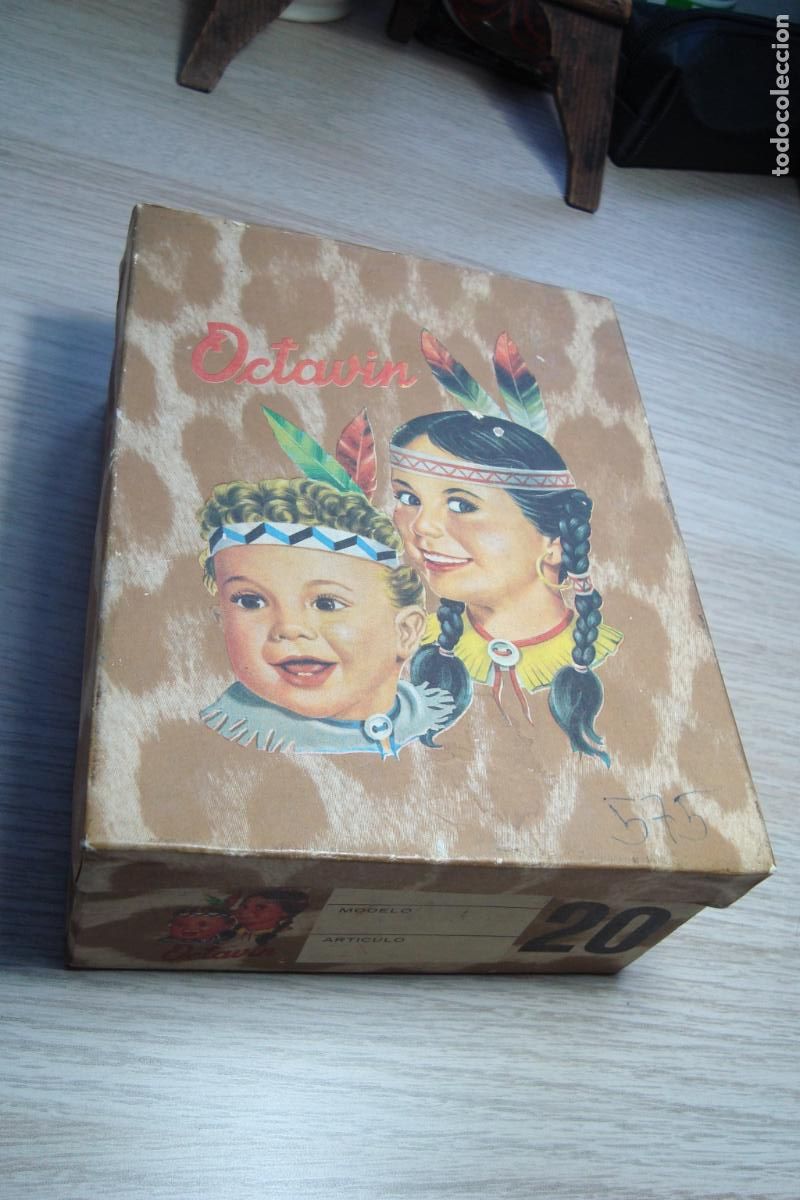 Cajas y cajitas met&aacute;licas: ANTIGUA CAJA CARTON VACIA CALZADO INFANTIL OCTAVIN ELDA ALICANTE A&Ntilde;OS 60?
