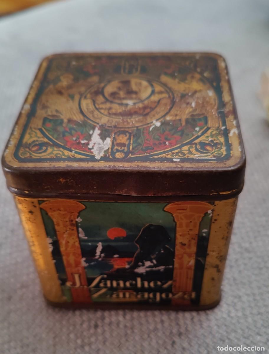 Cajas y cajitas met&aacute;licas: Caja de lata litografiada - J. S&aacute;nchez Zaragoza Turrones Bombones Caramelos