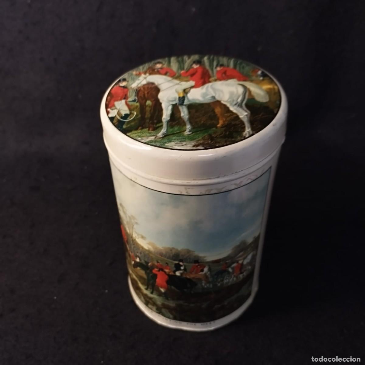 Cajas y cajitas met&aacute;licas: CAJA LA CABRA PASTILLAS DE CAF&Eacute; Y LECHE (1940-50)