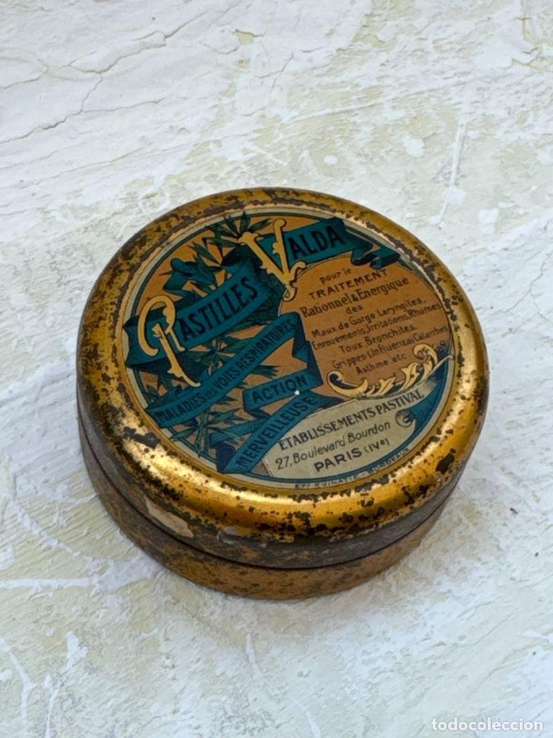 Cajas y cajitas met&aacute;licas: Caja met&aacute;lica antigua Pastilles Valda Par&iacute;s &ndash; Publicidad farmac&eacute;utica francesa vintage