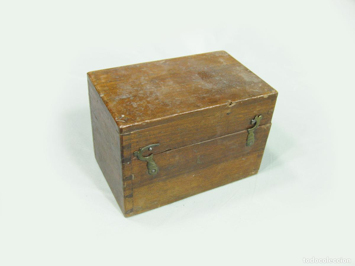 Cajas y cajitas met&aacute;licas: ANTIGUA CAJA DE MADERA O ESTUCHE DE APARATO CIENT&Iacute;FICO
