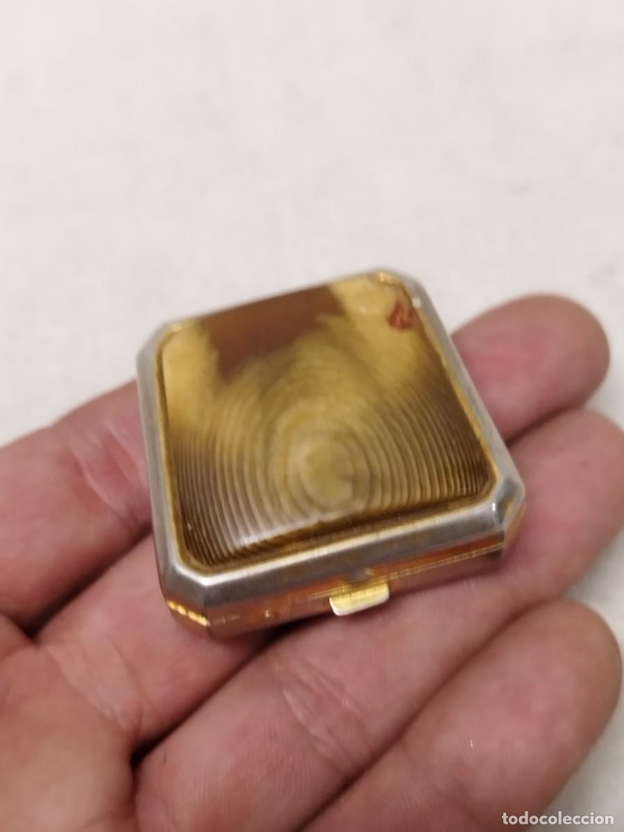 Cajas y cajitas met&aacute;licas: Peque&ntilde;a caja, Cajita pastillero.