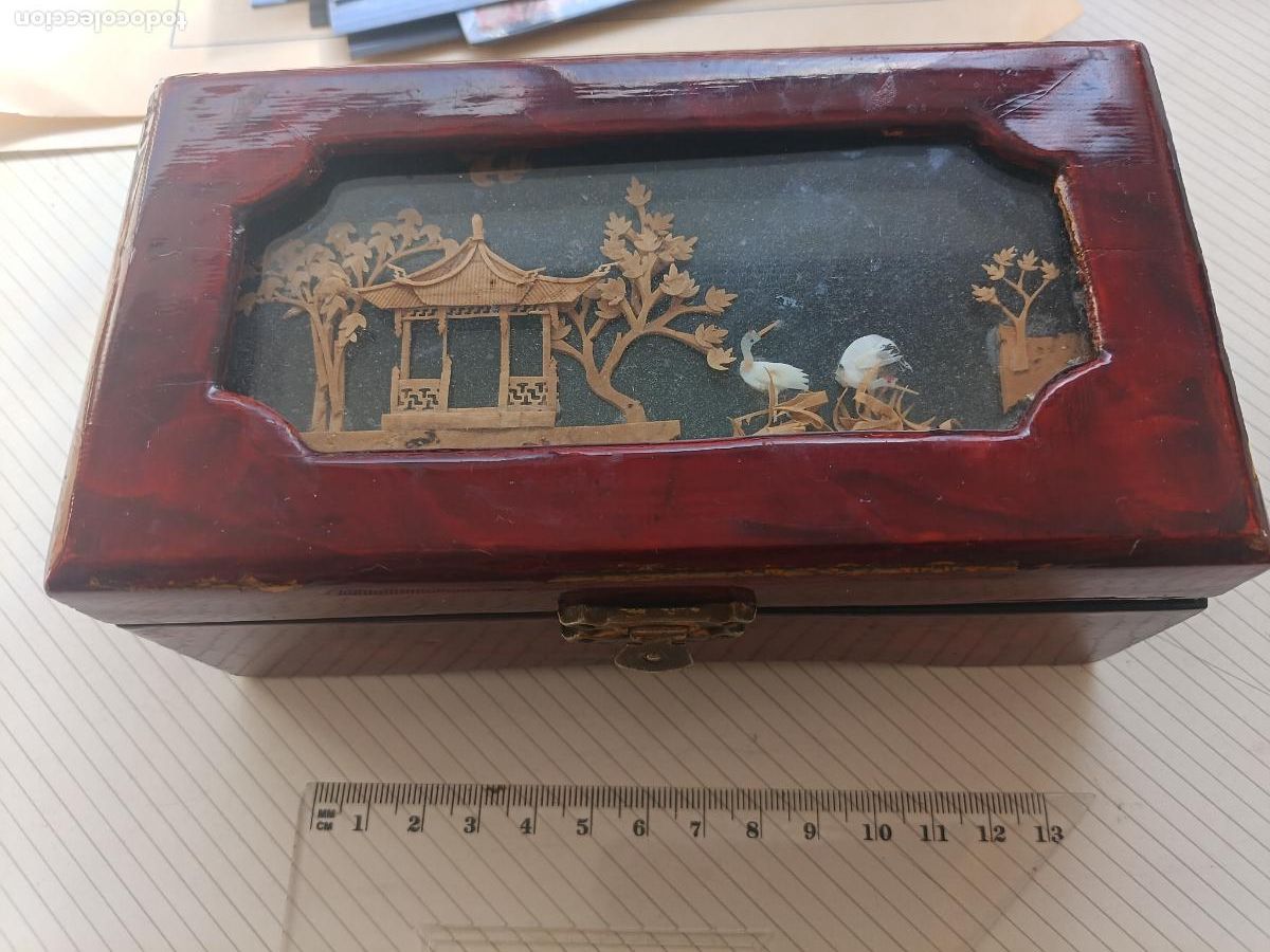Cajas y cajitas met&aacute;licas: Cajita joyero china, Diorama. Paisaje