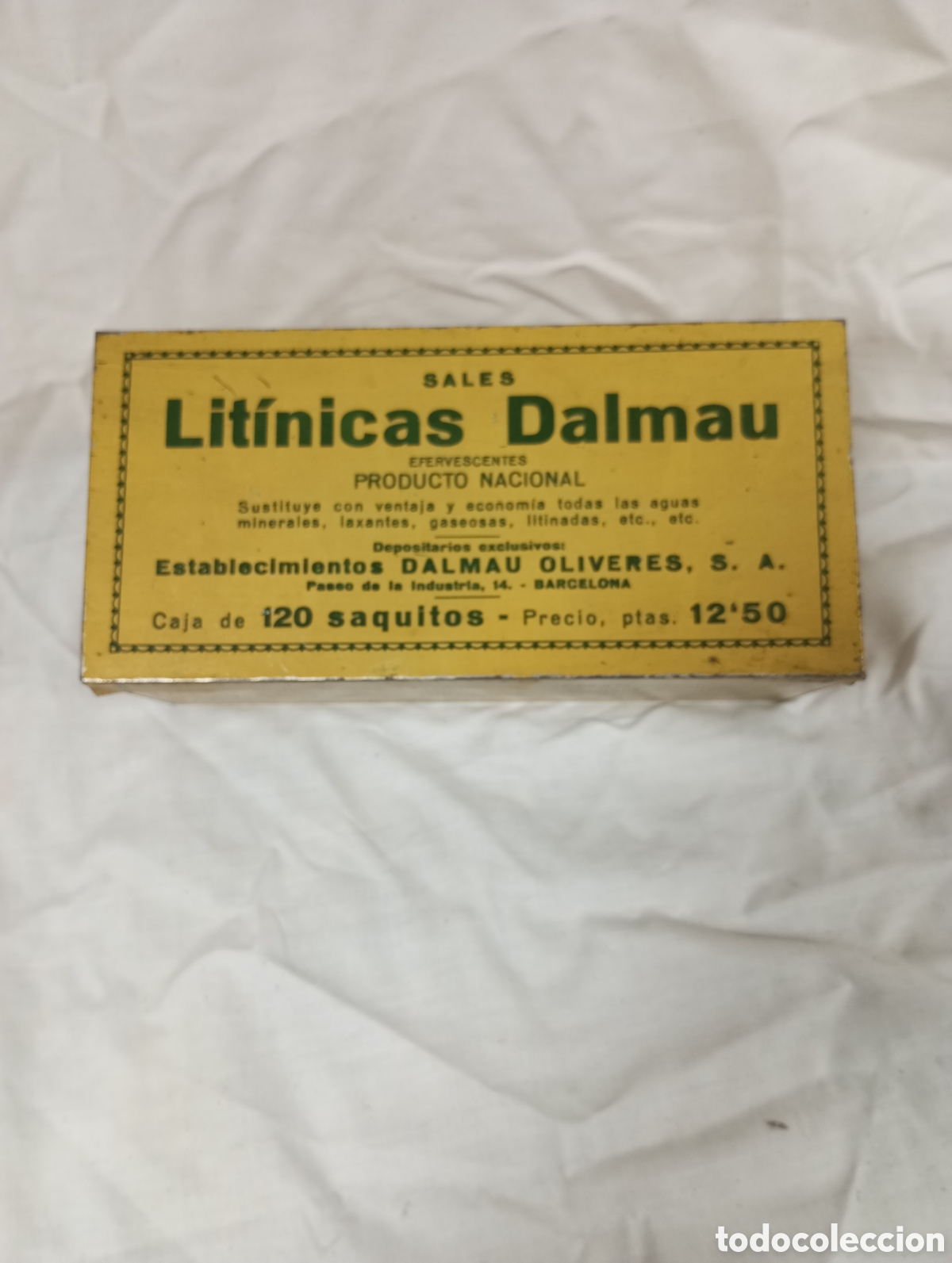 Cajas y cajitas met&aacute;licas: Antigua lata de sales barcelona