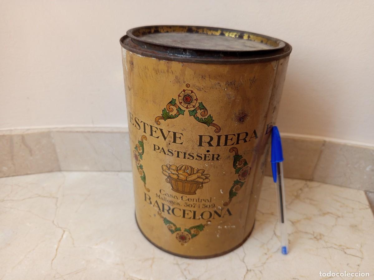 Cajas y cajitas met&aacute;licas: Antiguo y precioso bote metalico ESTEVE RIERA. Pastisser. Barcelona,finales s. XIX,principios s.XX