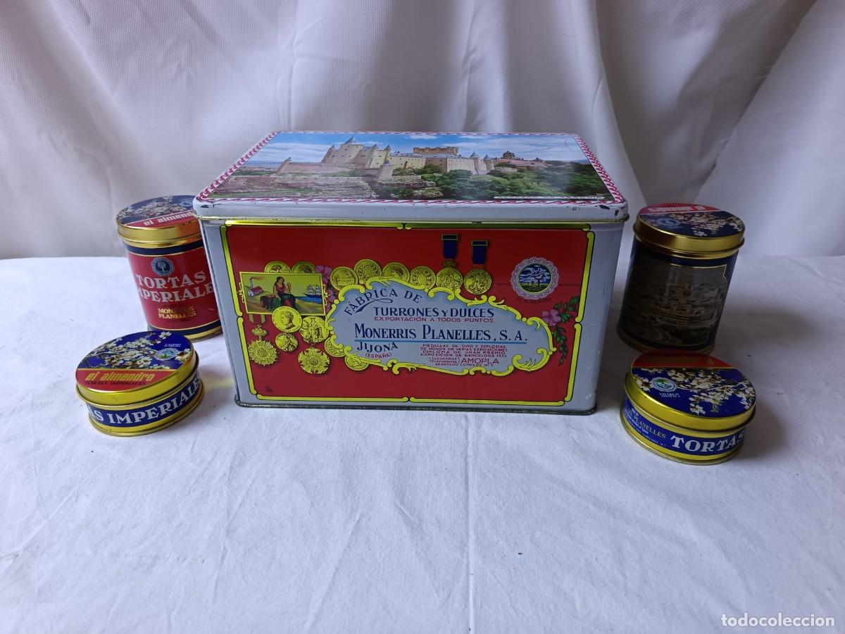 Cajas y cajitas met&aacute;licas: Lote de 5 cajas de lata litografiadas, Monerris Planelles, Jijona, dulces, vac&iacute;as, varios formatos.