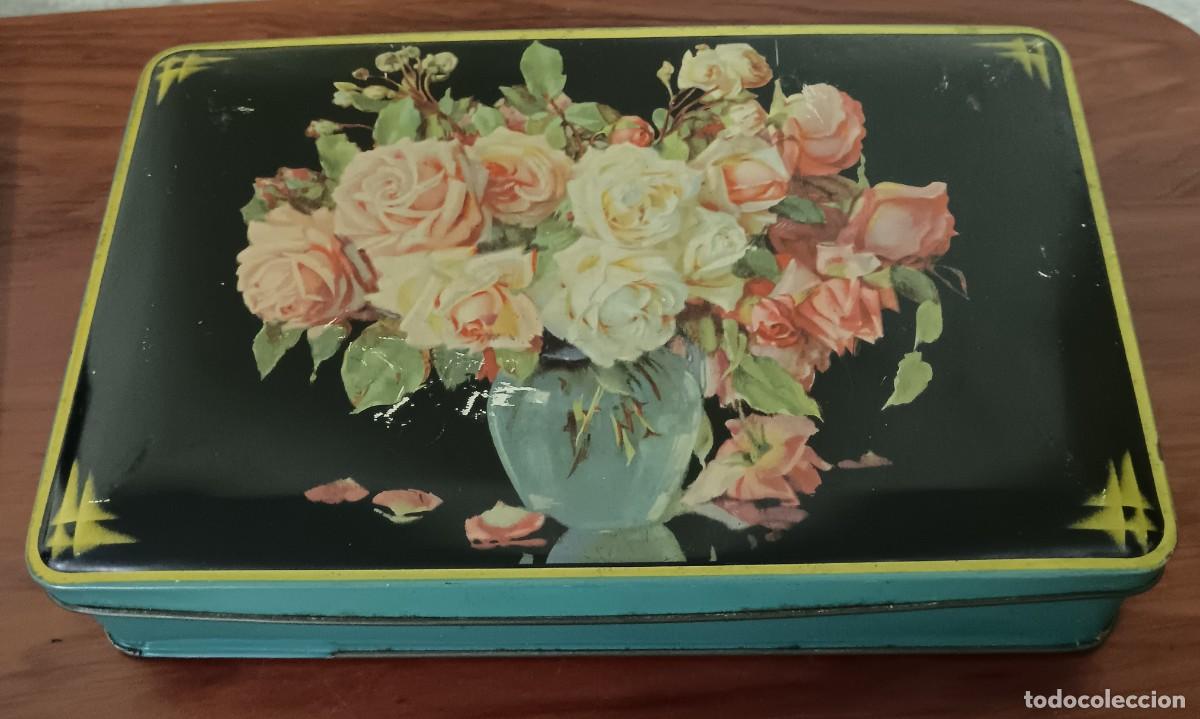 Cajas y cajitas met&aacute;licas: CAJA MET&Aacute;LICA BLUE BIRD ASSORTED TOFFES HARRY VINCENT ENGLAND 22X14 CM.