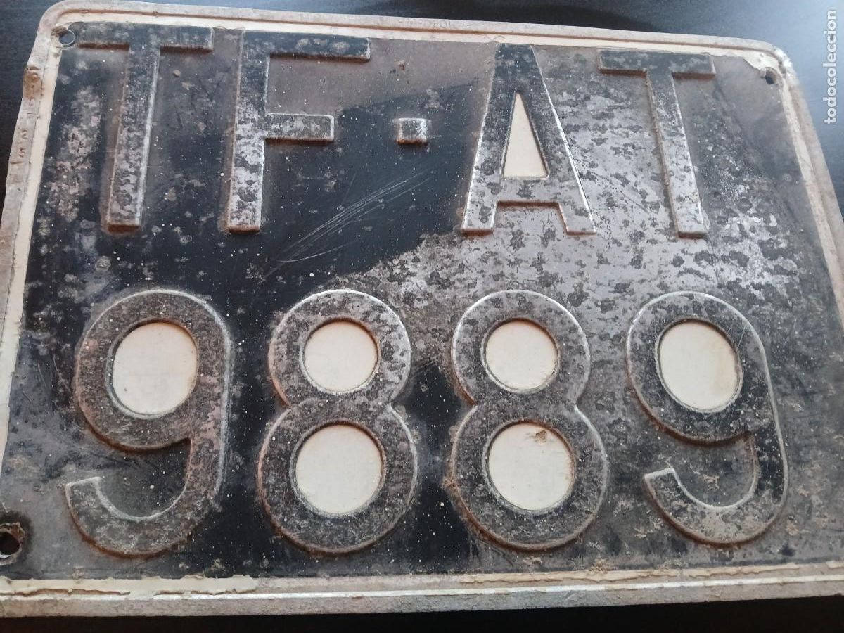 Cajas y cajitas met&aacute;licas: Antigua placa matricula de veh&iacute;culo coche de Tenerife TF letra AT a&ntilde;os 70