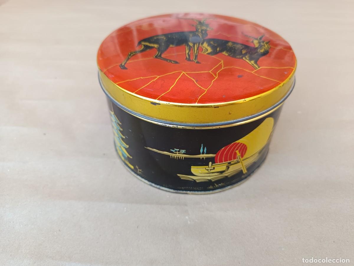 Cajas y cajitas met&aacute;licas: Antigua lata metalgr&aacute;fica logro&ntilde;esa SA estilo chino