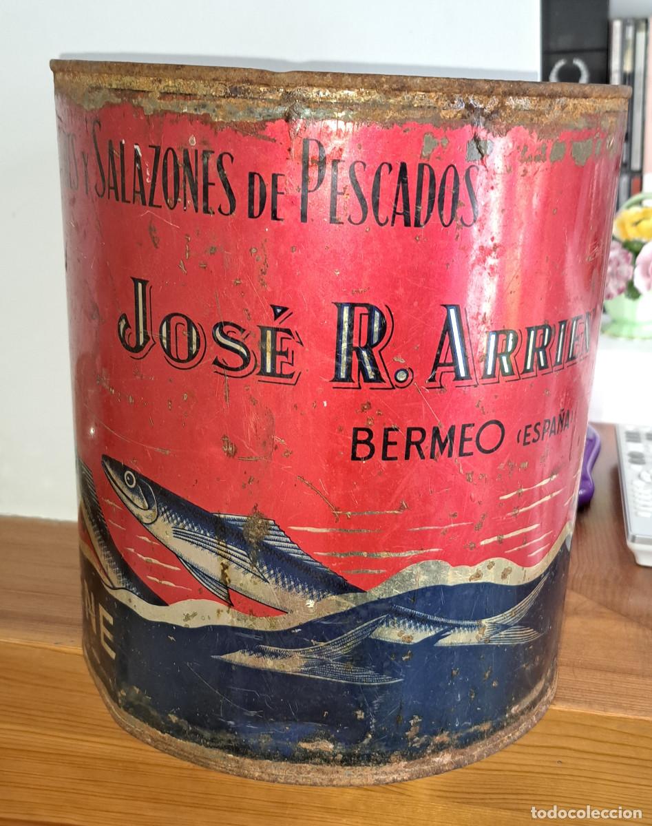 Cajas y cajitas met&aacute;licas: ESCABECHES Y SALAZONES JOS&Eacute; R. ARRIEN - BERMEO ( ESPA&Ntilde;A ) - GRAN LATA 10 KILOS - ANTIGUA