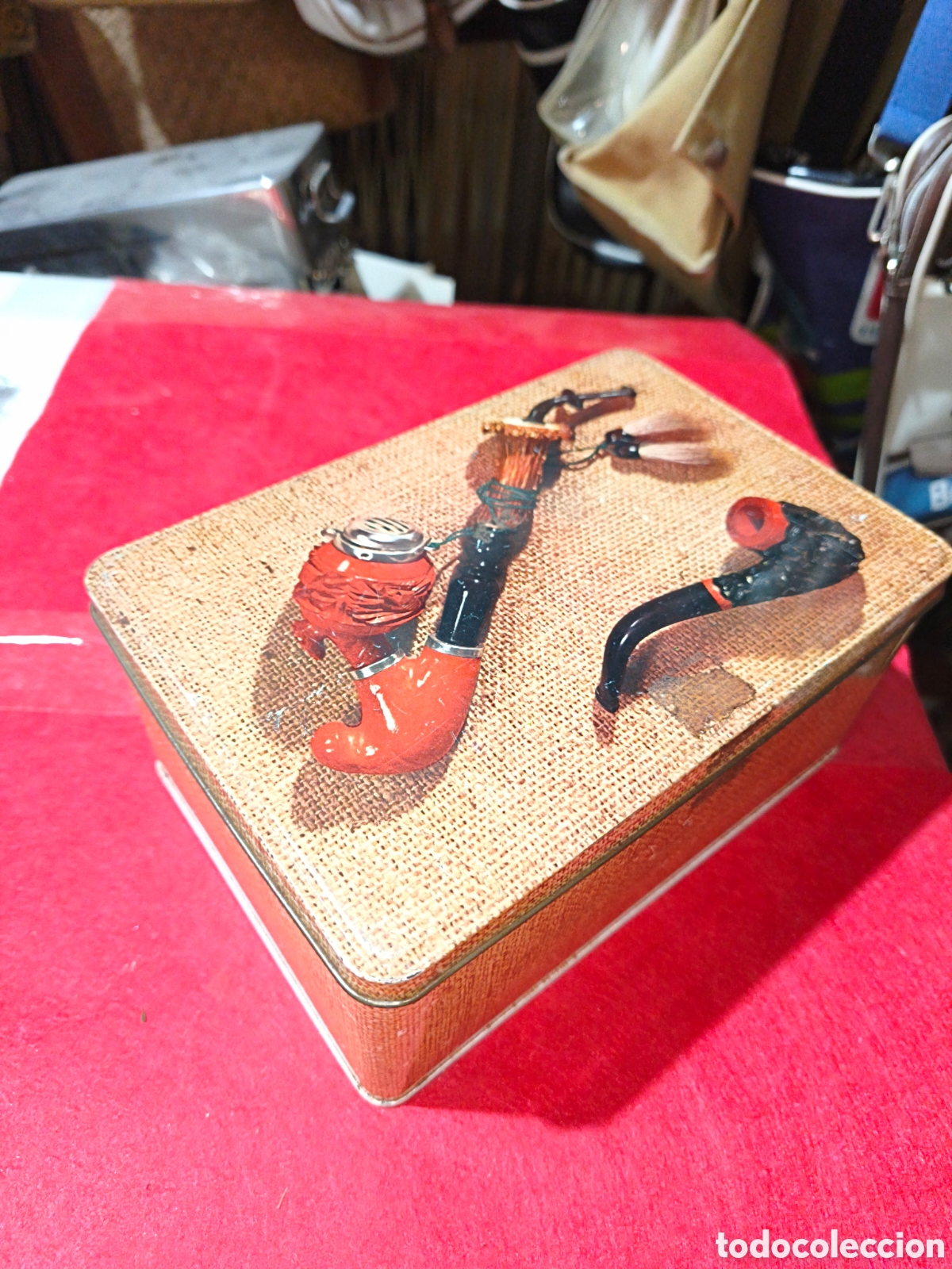 Cajas y cajitas met&aacute;licas: Original caja de cola cao Colacao con serigraf&iacute;a de pipas