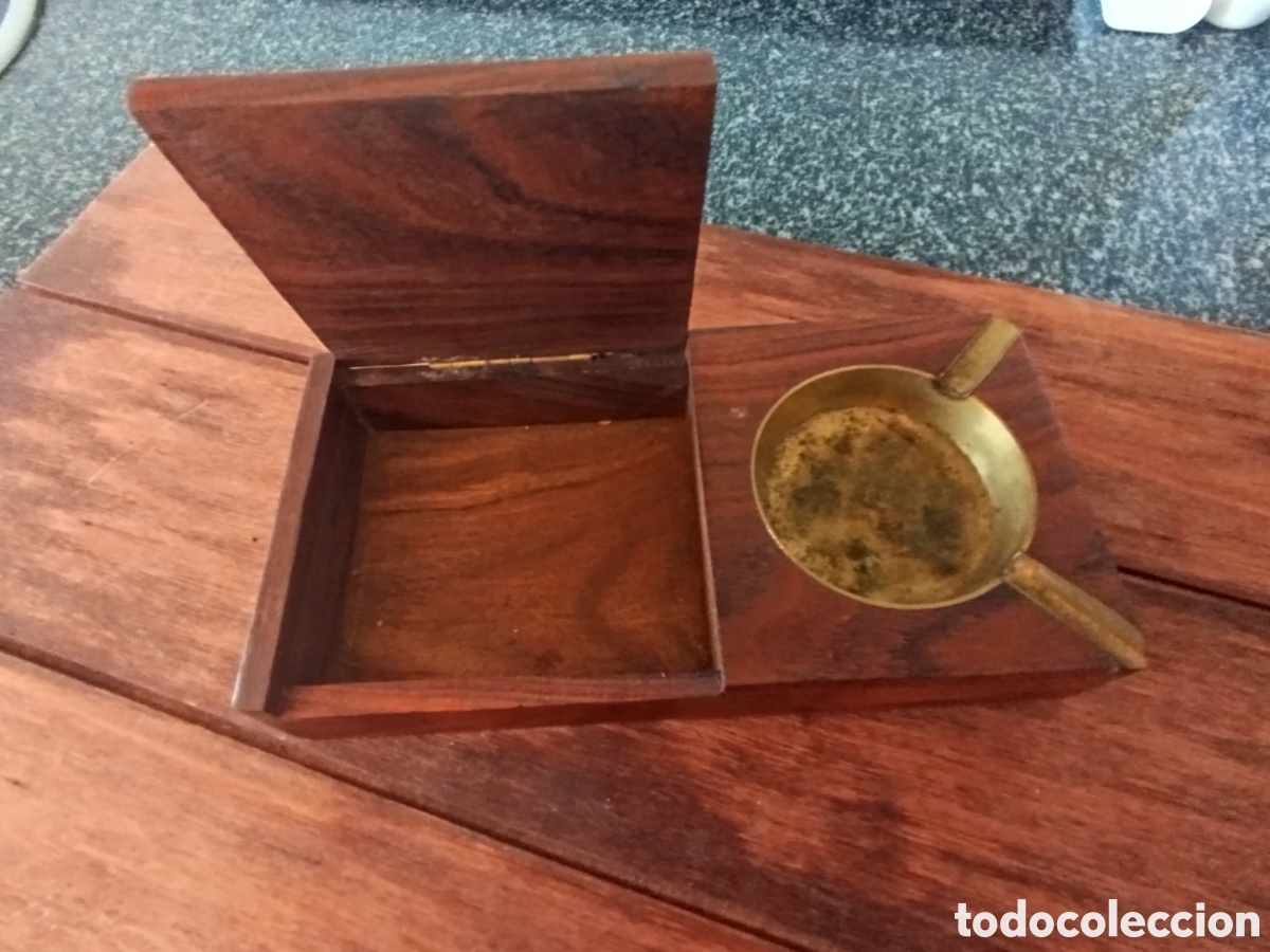 Cajas y cajitas met&aacute;licas: caja cigarrera de madera