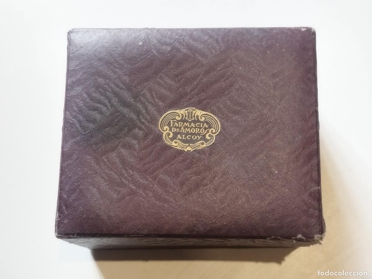 Cajas y cajitas met&aacute;licas: Antigua caja de Farmacia Dr. Amor&oacute;s, Alcoy