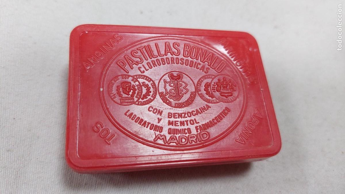 Cajas y cajitas met&aacute;licas: Antigua caja pastillas Bonald Madrid Anginas,tos