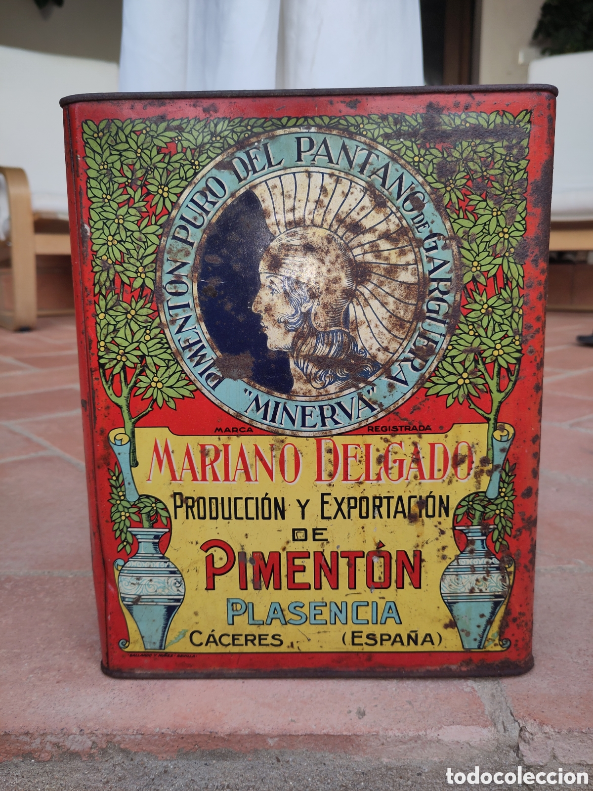 Cajas y cajitas met&aacute;licas: Lata piment&oacute;n Minerva, Pantano de Garg&uuml;era, Mariano Delgado, Plasencia C&aacute;ceres