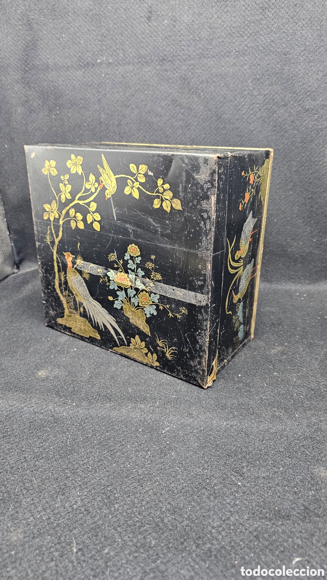 Cajas y cajitas met&aacute;licas: Antigua caja de metal