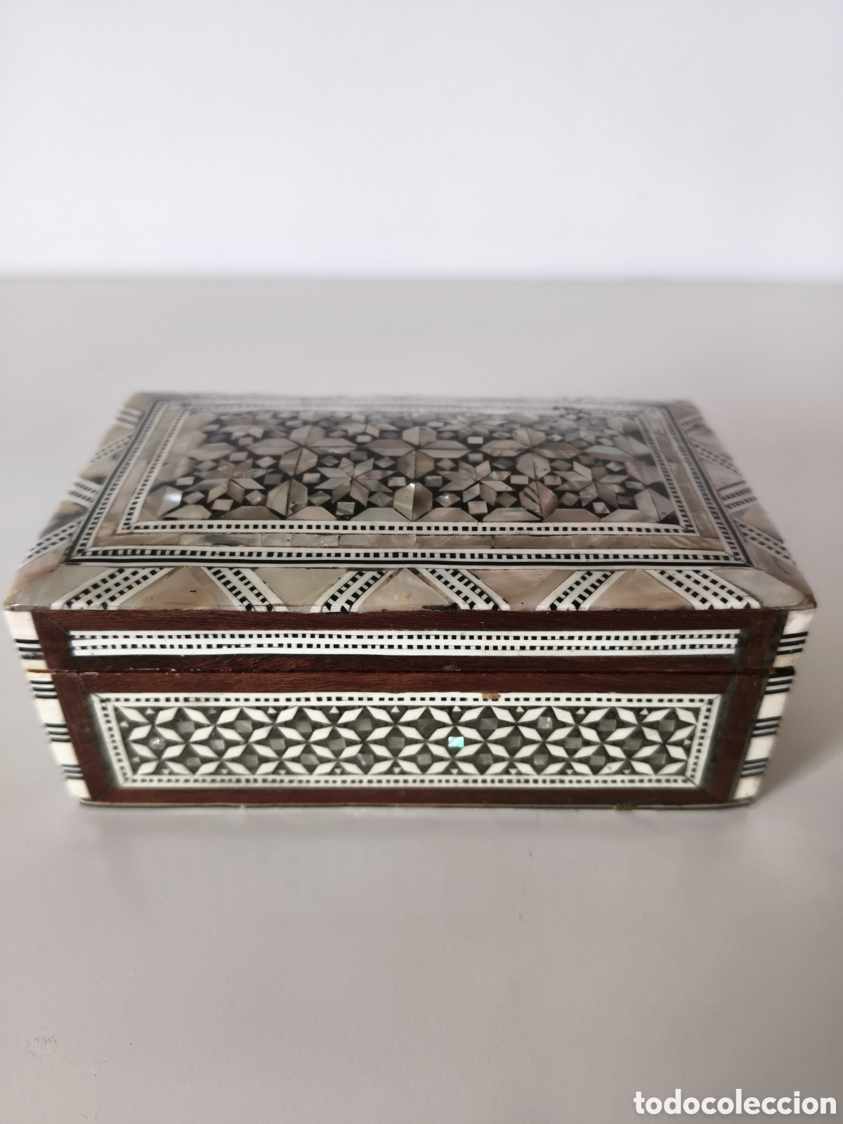 Cajas y cajitas met&aacute;licas: CAJA JOYERO DE TARACEA EN HUESO Y NACAR EGIPTO