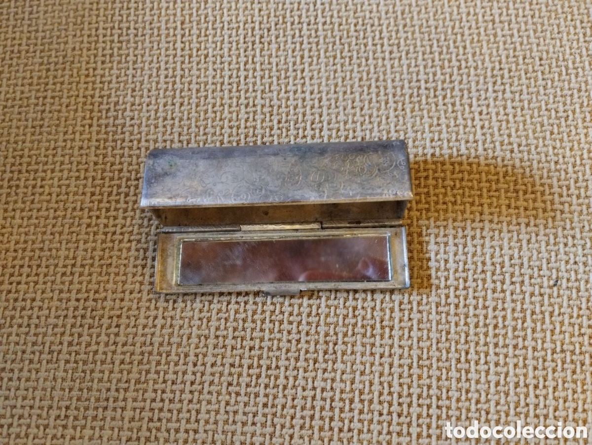 Cajas y cajitas met&aacute;licas: Porta pintalabios antiguo