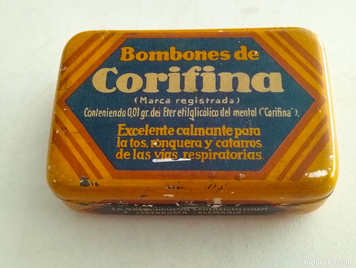Cajas y cajitas met&aacute;licas: ANTIGUA CAJA DE CHAPA BOMBONES DE CORIFINA, LABORATORIOS BAYER, MEDIDAS 58 X 40 X 18 MM
