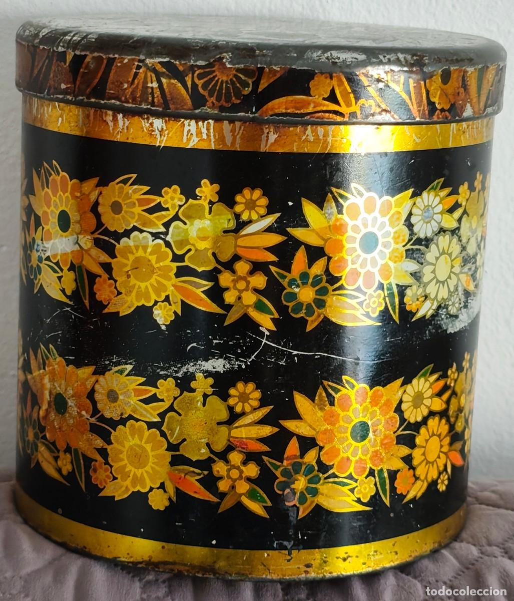 Cajas y cajitas met&aacute;licas: ANTIGUA CAJA MET&Aacute;LICA VAC&Iacute;A DE COLA-CAO DE 1500 GRAMOS &middot; Medidas aproximadas: 16 cm.