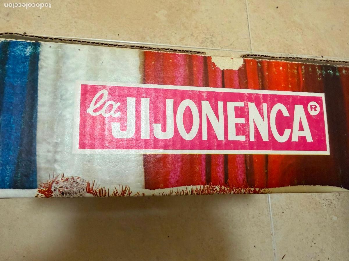 Cajas y cajitas met&aacute;licas: Caja de turr&oacute;n la jijonenca - Foto 2