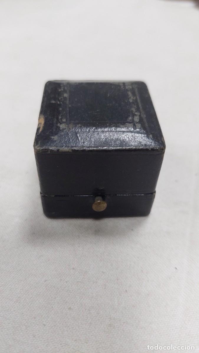 Cajas y cajitas met&aacute;licas: Antigua caja joyer&iacute;a para anillo