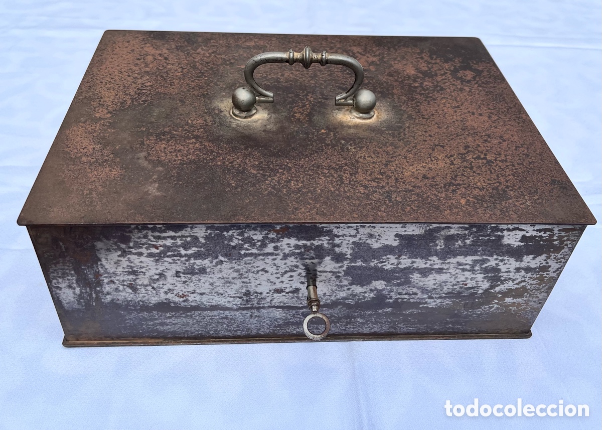Cajas y cajitas met&aacute;licas: ANTIGUA CAJA FUERTE - CAJA DE CAUDALES DE HIERRO