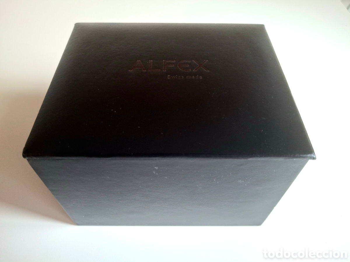 Cajas y cajitas met&aacute;licas: ELEGANTE CAJA DE RELOJ ALFEX