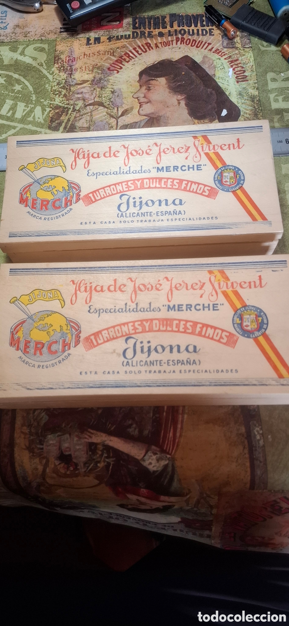 Cajas y cajitas met&aacute;licas: 2 cajas de turr&oacute;n hija de jose jerez sirvent