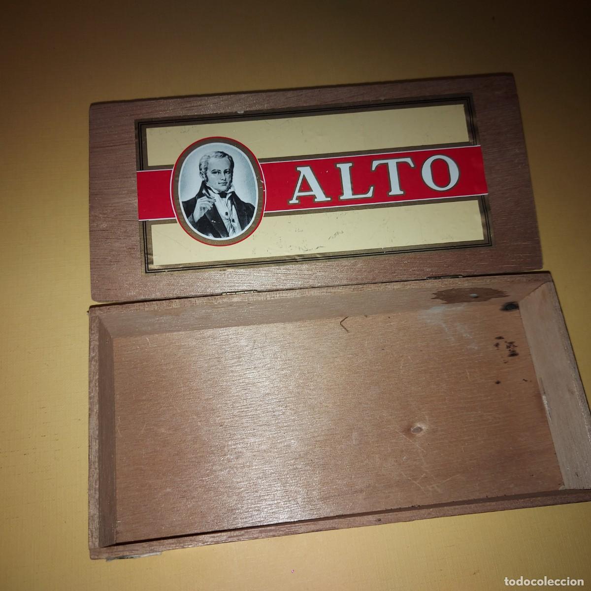Cajas y cajitas met&aacute;licas: CAJA VACIA DE PUROS ALTO