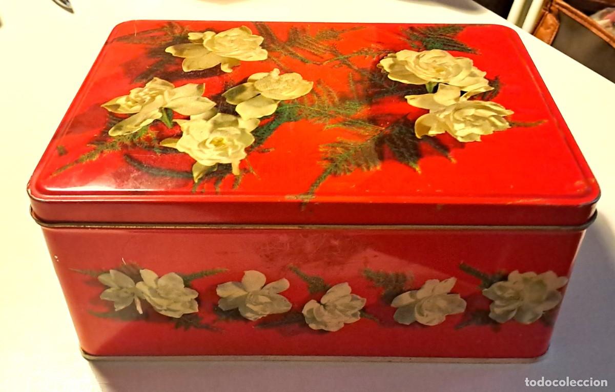 Cajas y cajitas met&aacute;licas: LATA CAJA METALICA VINTAGE DE COLA-CAO DE LA SERIE FLORES A&Ntilde;OS 70