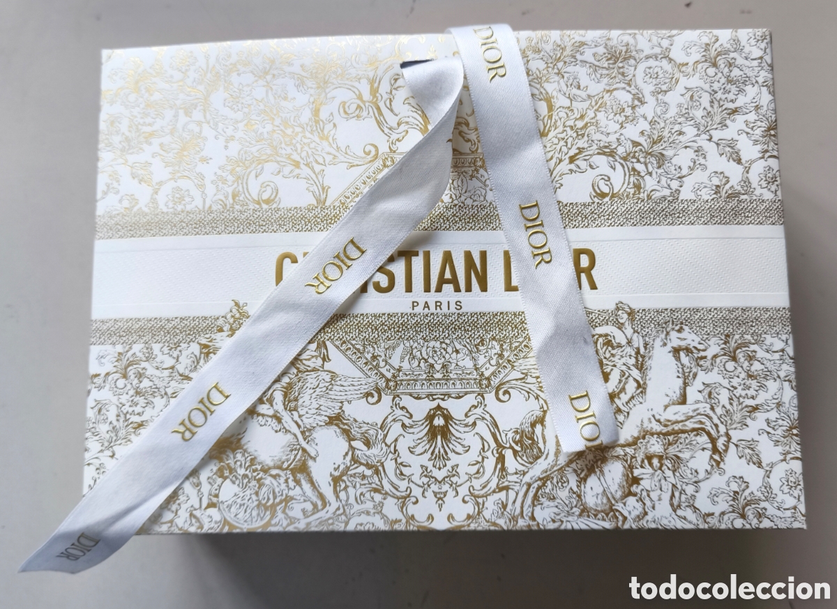 Cajas y cajitas met&aacute;licas: DIOR CAJAS BOLSAS Y RECIPIENTES
