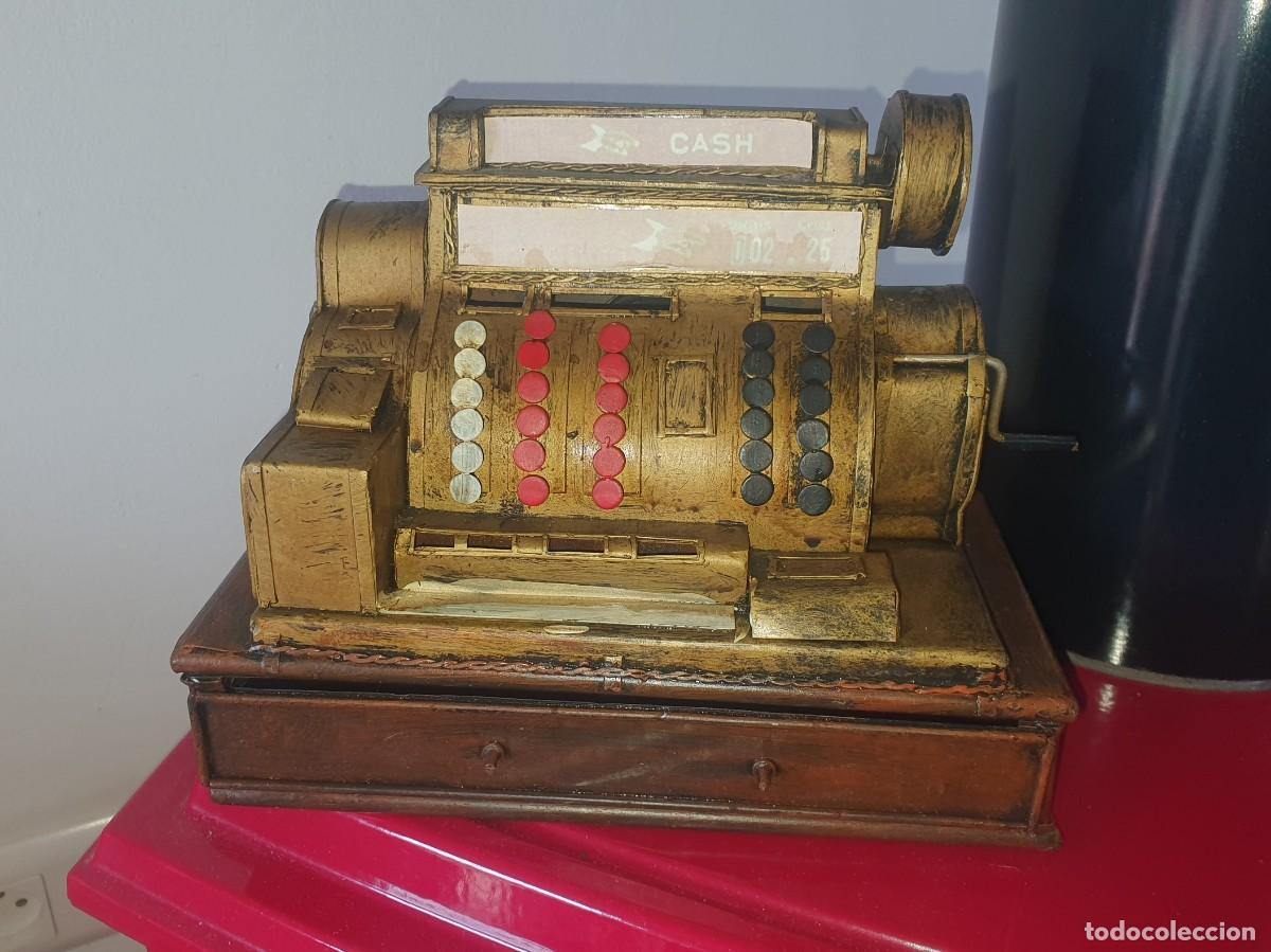 Cajas y cajitas met&aacute;licas: Hucha-Caja Registradora Vintage de Hojalata para Colecci&oacute;n