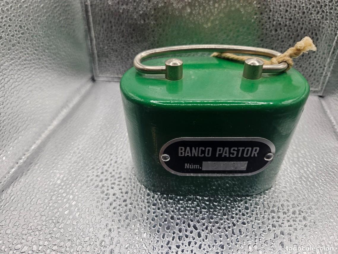 Cajas y cajitas met&aacute;licas: CAJITA DE AHORRO BANCO PASTOR