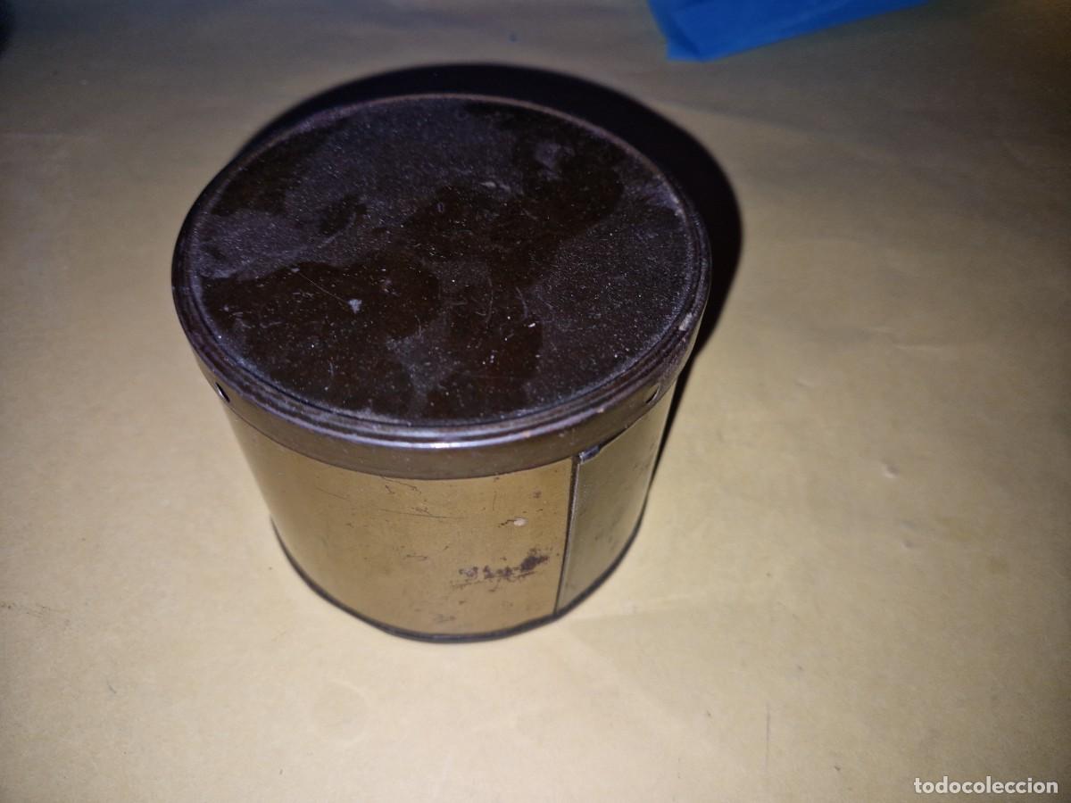 Cajas y cajitas met&aacute;licas: ANTIGUA CAJA DE GASAS