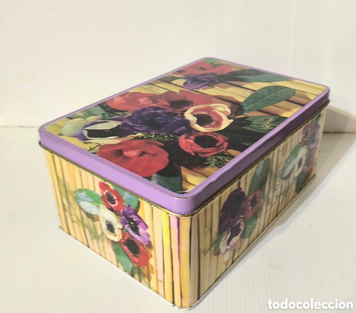 Cajas y cajitas met&aacute;licas: Antigua caja met&aacute;lica de Colacao