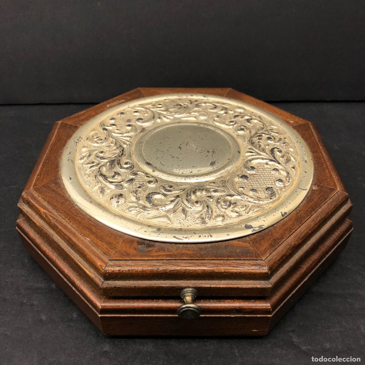 Cajas y cajitas met&aacute;licas: PRECIOSA CAJA JOYERO CON PLACA BA&Ntilde;ADA EN PLATA DE LEY - CAJA EN MADERA - 17 X 16 CM / 785