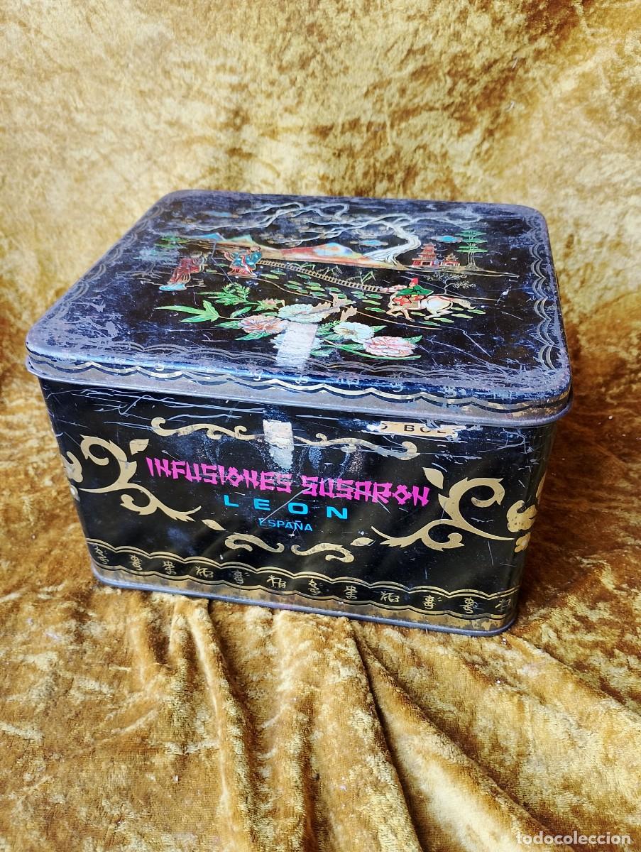 Cajas y cajitas met&aacute;licas: Caja de hojalata de INFUSIONES SUSARON - Le&oacute;n, con motivos orientales serigrafiados (a&ntilde;os 70 del