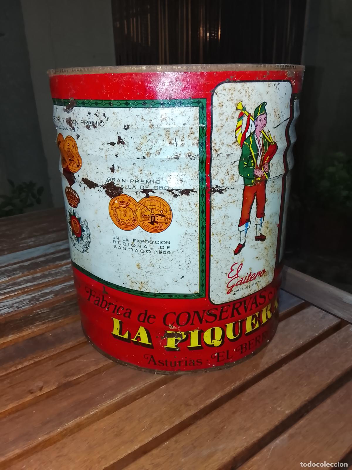 Cajas y cajitas met&aacute;licas: Gran Lata Litografiada Conservas Alimenticias LA PIQUERA - El Berr&oacute;n (Asturias). Tem&aacute;tica Matanza y