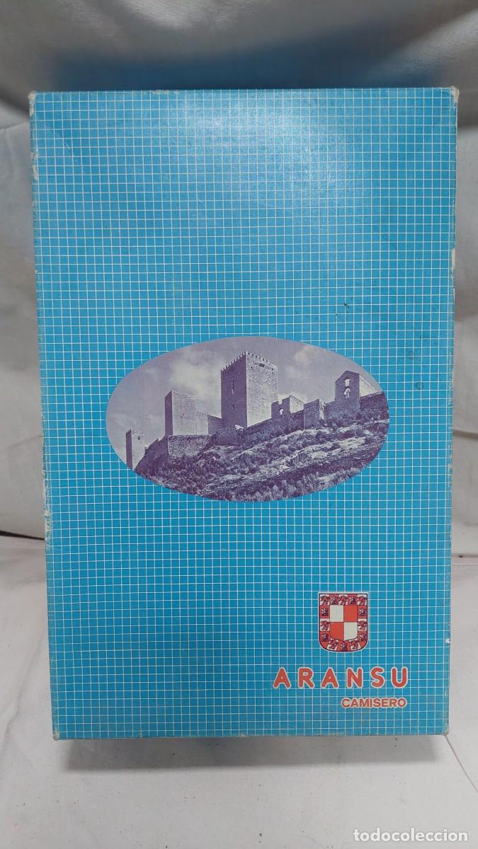 Cajas y cajitas met&aacute;licas: Antigua caja Aransu Camisero Jaen