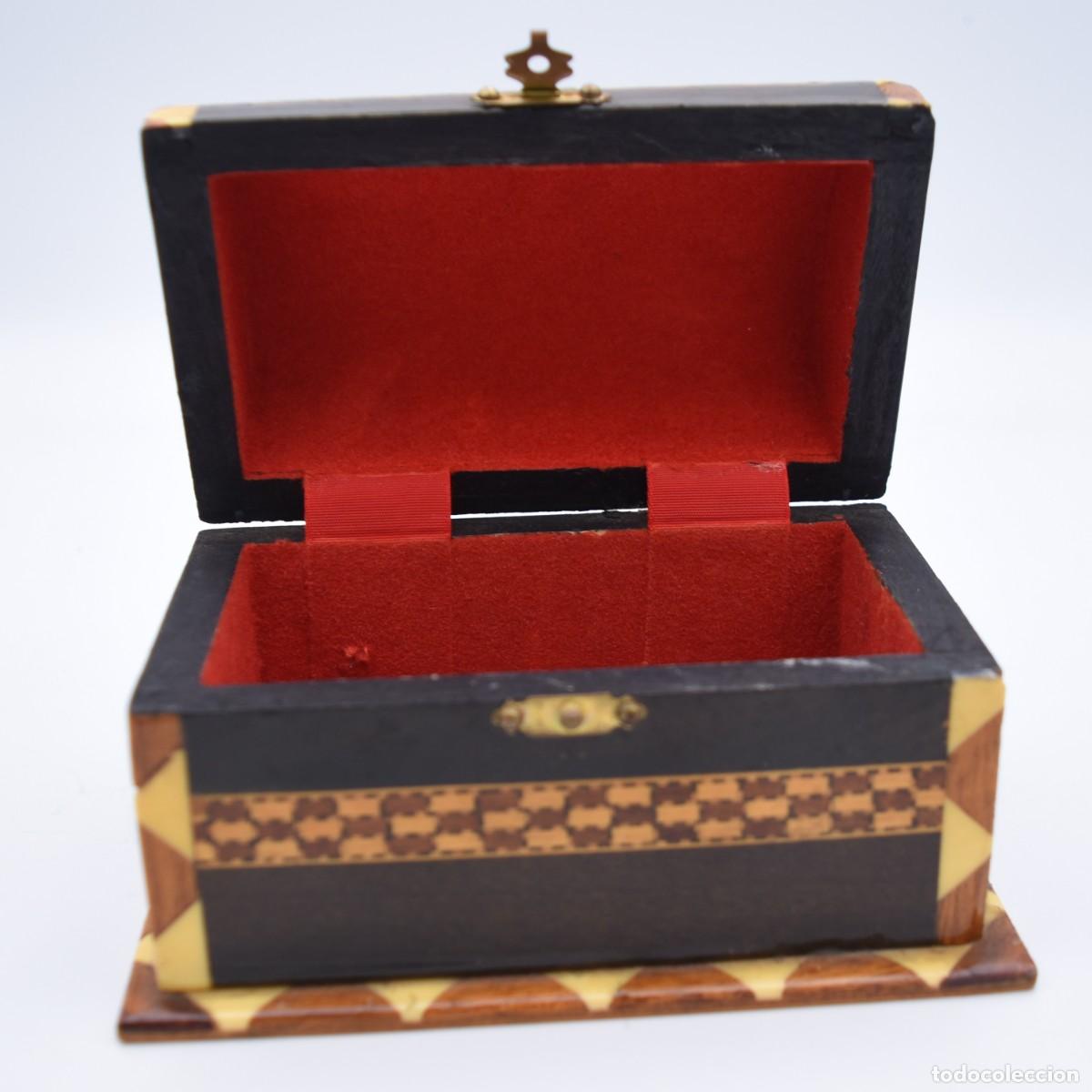 Cajas y cajitas met&aacute;licas: Caja joyero de taracea - Foto 6
