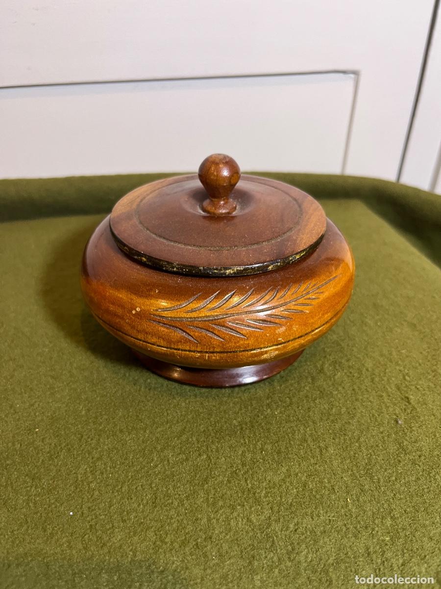 Blechdosen und Kisten: Antiguo Alhajero de Madera Torneada y Tallada a Mano con Tapa &ndash; Caja Joyero Artesanal Vintage &ndash; Grab