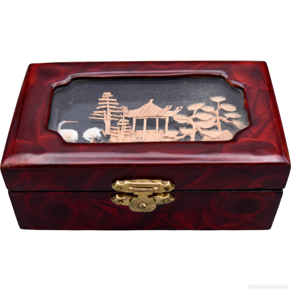 Boxes and metal boxes: Caja de madera china realizada a mano