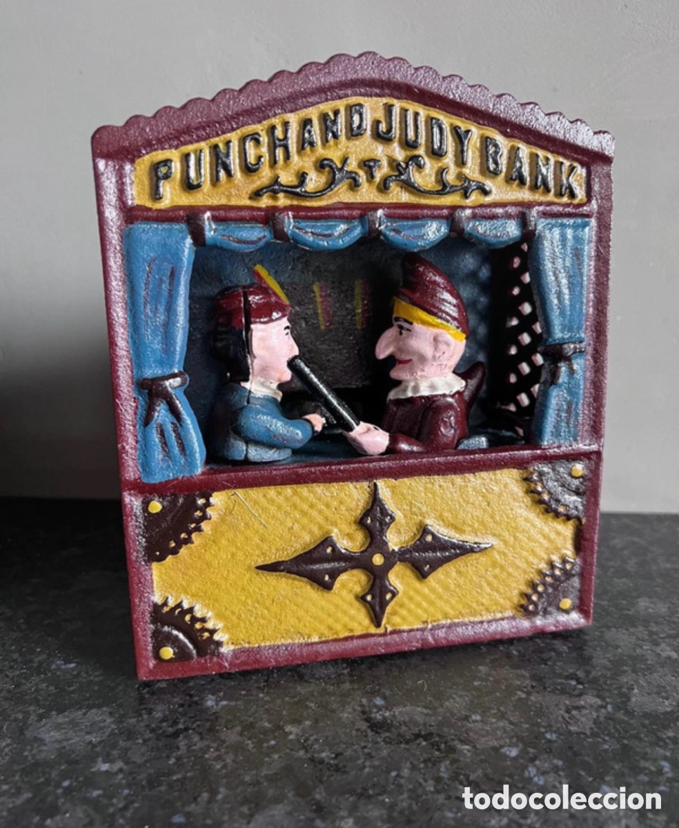 Boxes and metal boxes: Antigua hucha de hierro Punch & Judy bank