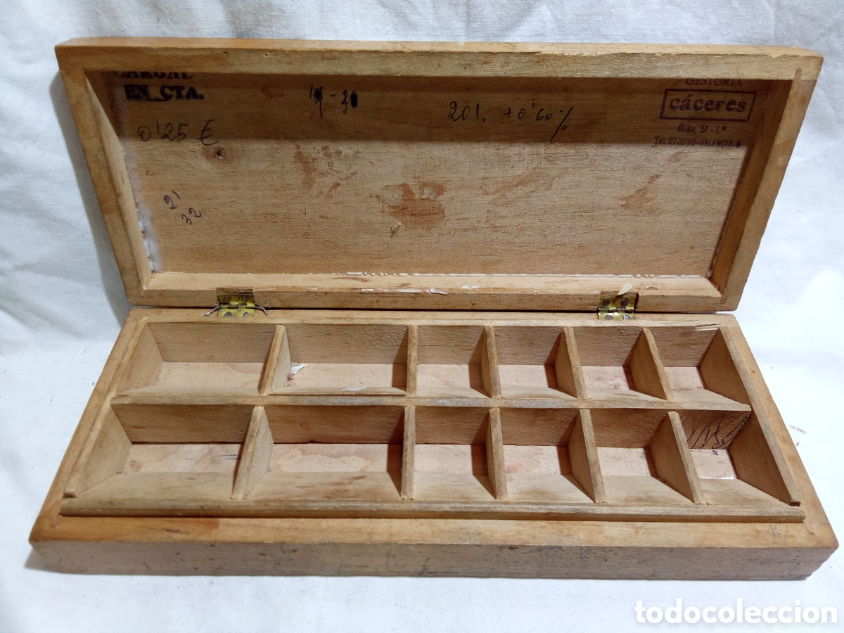 Cajas y cajitas met&aacute;licas: ANTIGUA BONITA CAJITA DE MADERA PARA SELLOS O POLIZAS PROCEDENTE DE GESTORIA