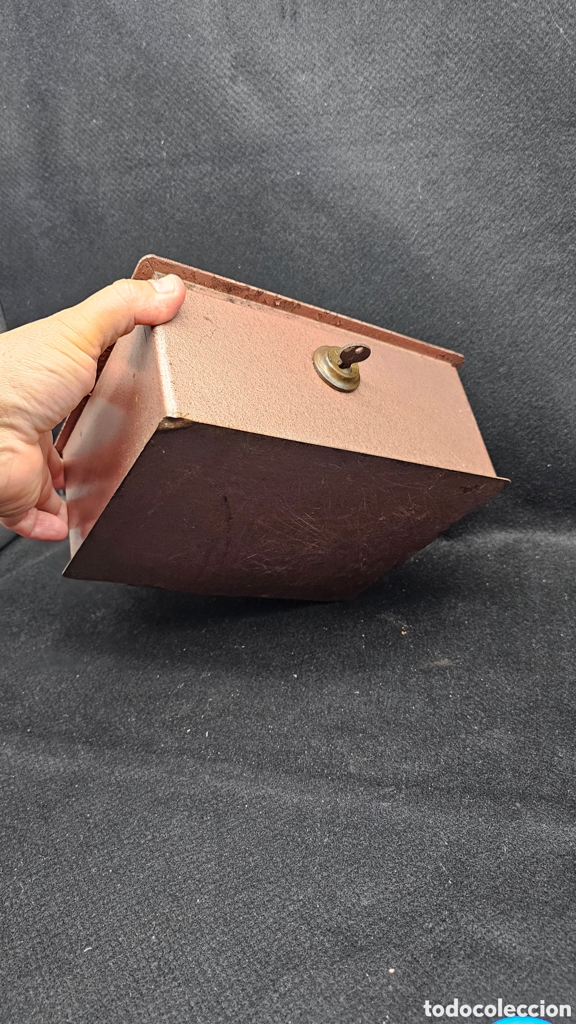 Cajas y cajitas met&aacute;licas: Antigua caja de caudales - Foto 8