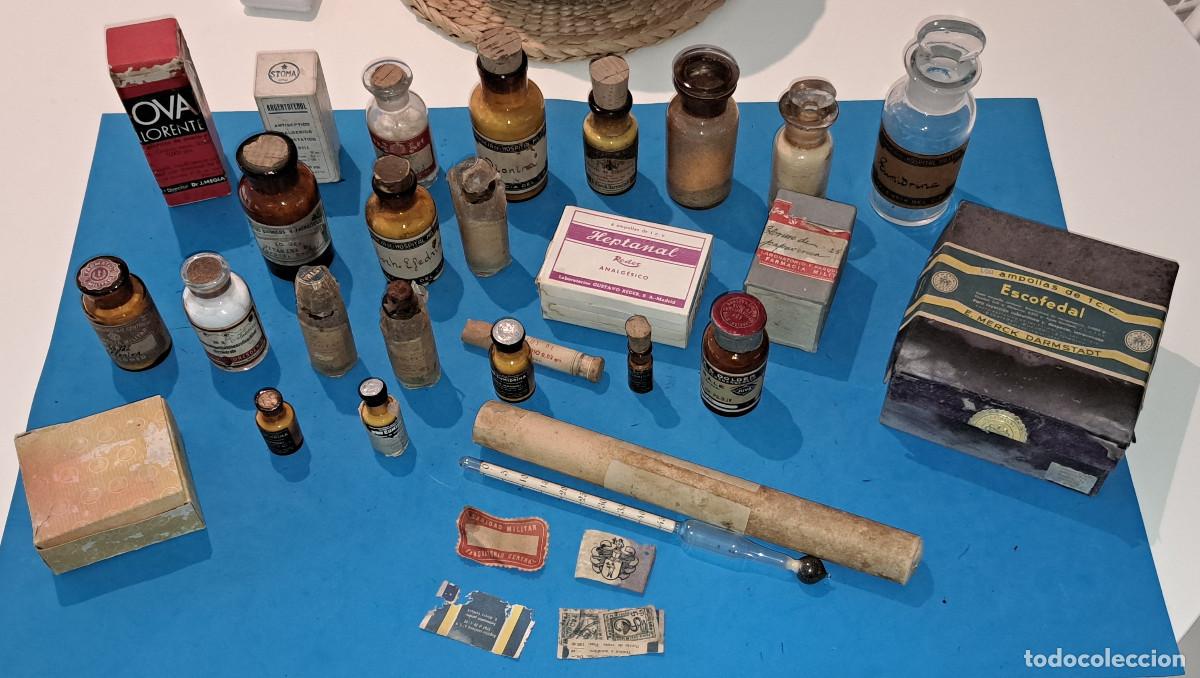 Cajas y cajitas met&aacute;licas: FARMACIA MILITAR - LOTE DE 27 ART&Iacute;CULOS - A&Ntilde;OS 40 - MEDICAMENTOS / FRASCOS / OTROS