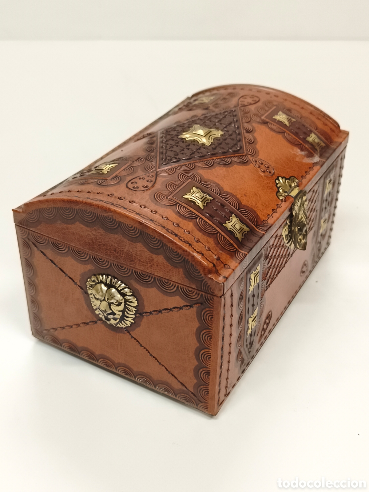 Cajas y cajitas met&aacute;licas: Caja cofre en hojalata - Foto 2